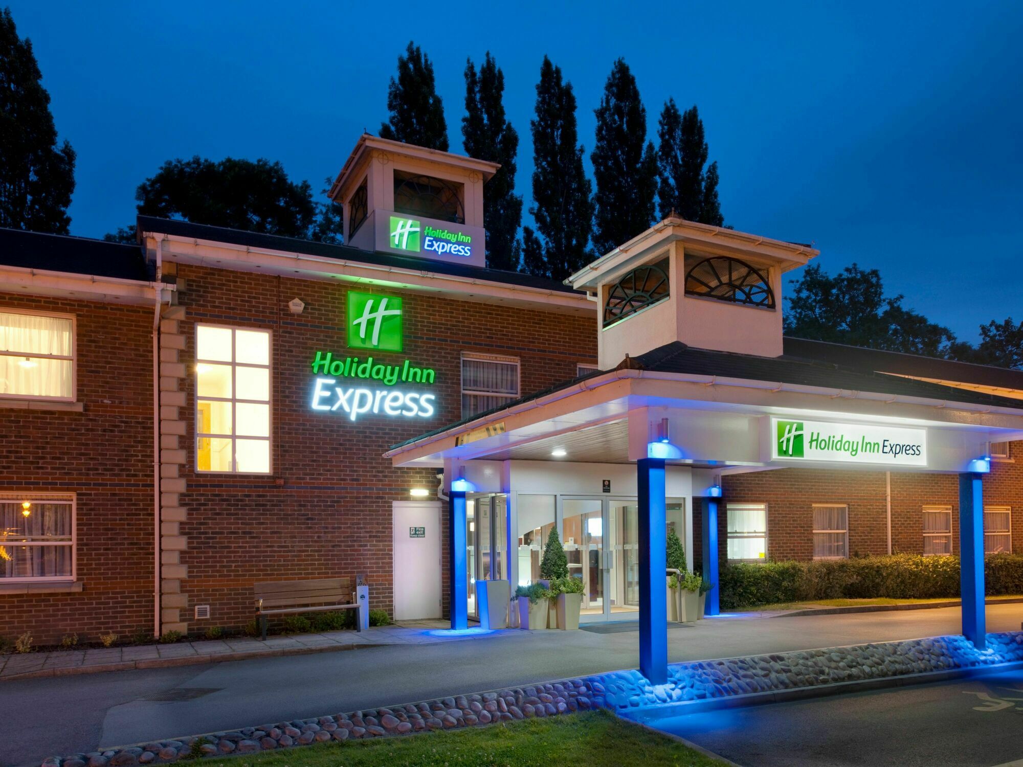 Holiday Inn Express Leeds-East, An Ihg Hotel Leeds  Exterior foto